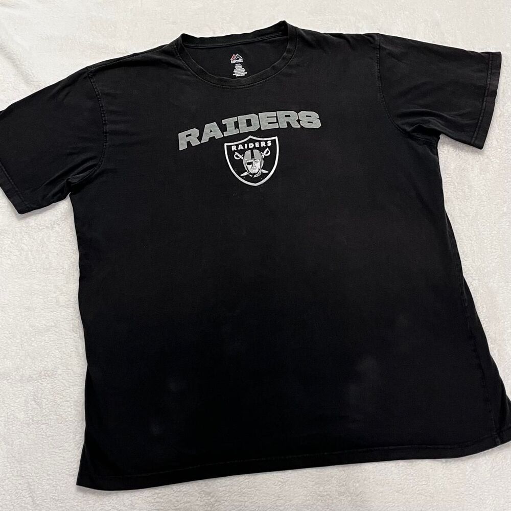 Majestic-athletic Men's Black T-shirt